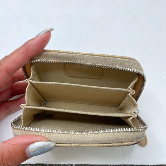 CHANEL Quilted Zip Around Coin Purse - Picture 9 of 16